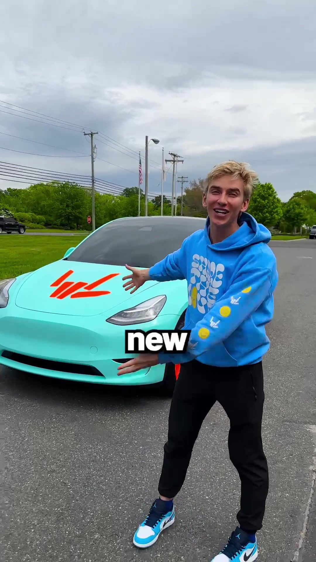 Video post by @stephensharer on TikTok