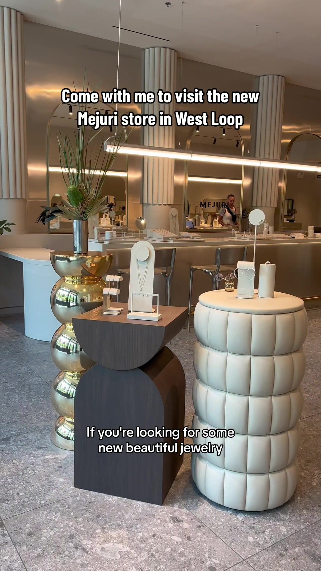 Video post by @chicago.by.ren on TikTok