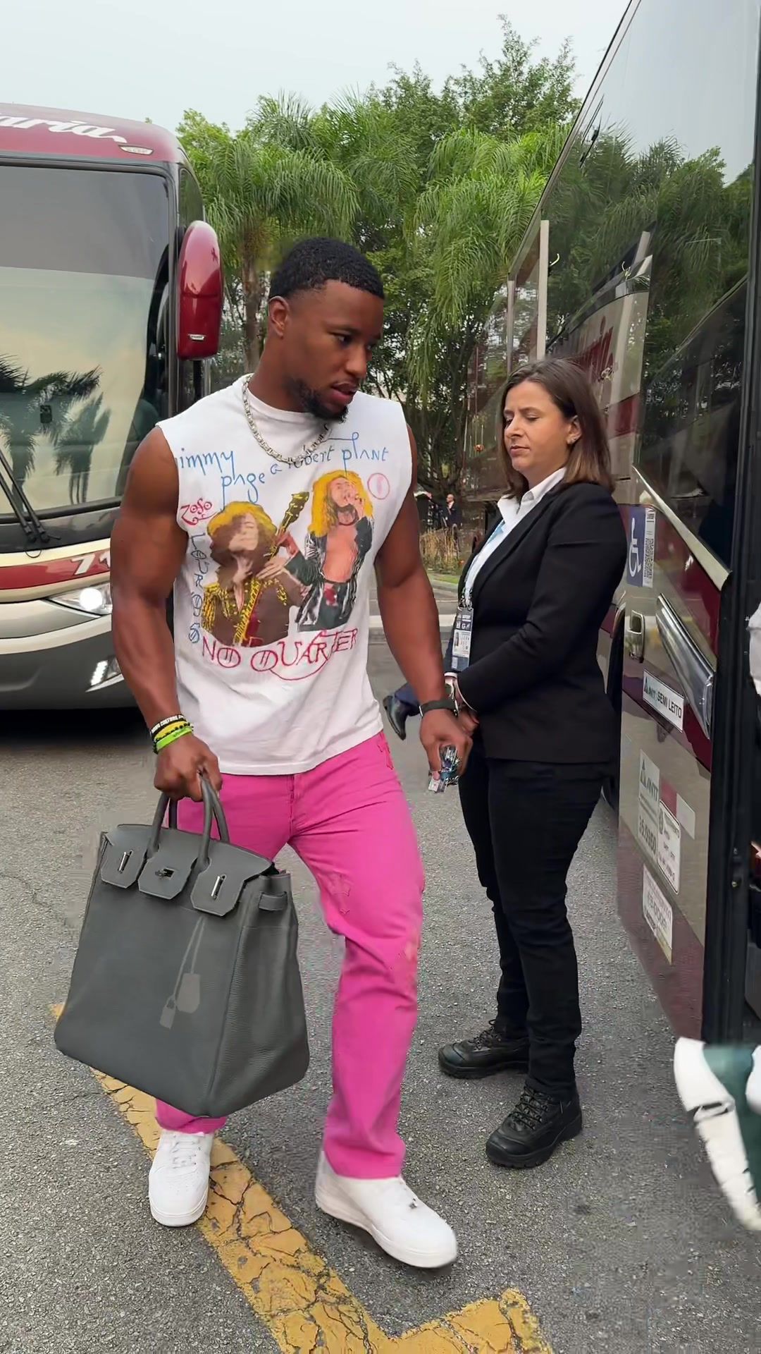 Video post by @philadelphiaeagles on TikTok