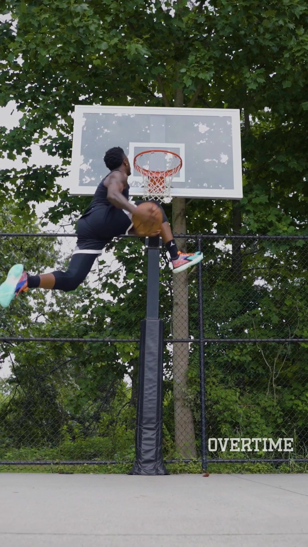 Video post by @hamilt0njr on TikTok