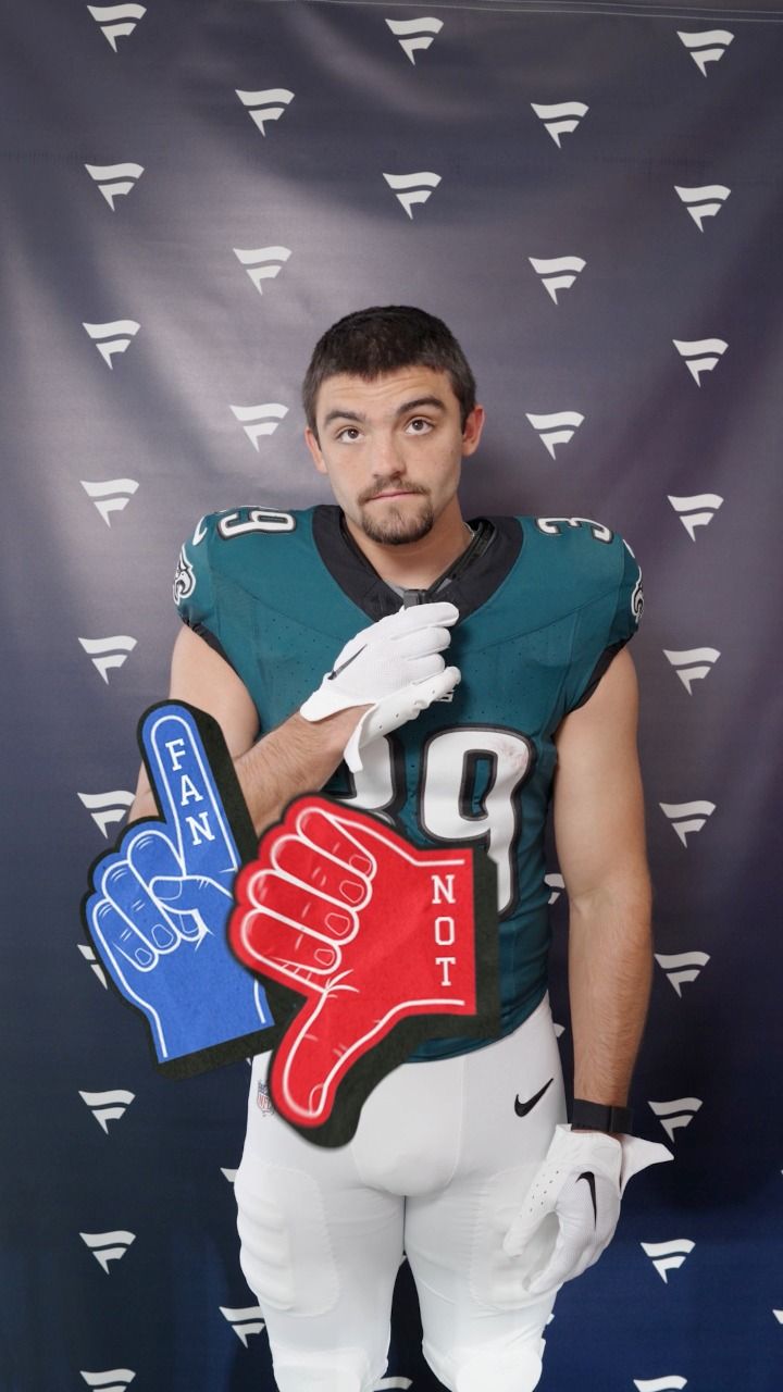 Video post by @Fanatics on Facebook