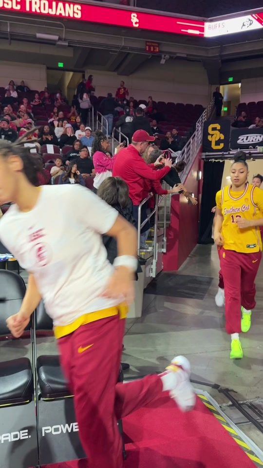 Video post by @usc.athletics on TikTok