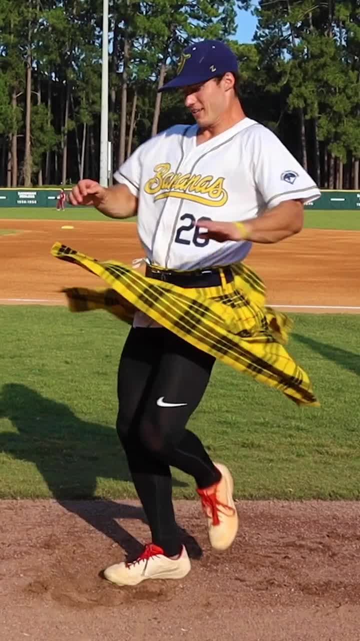 Video post by @thesavbananas on TikTok