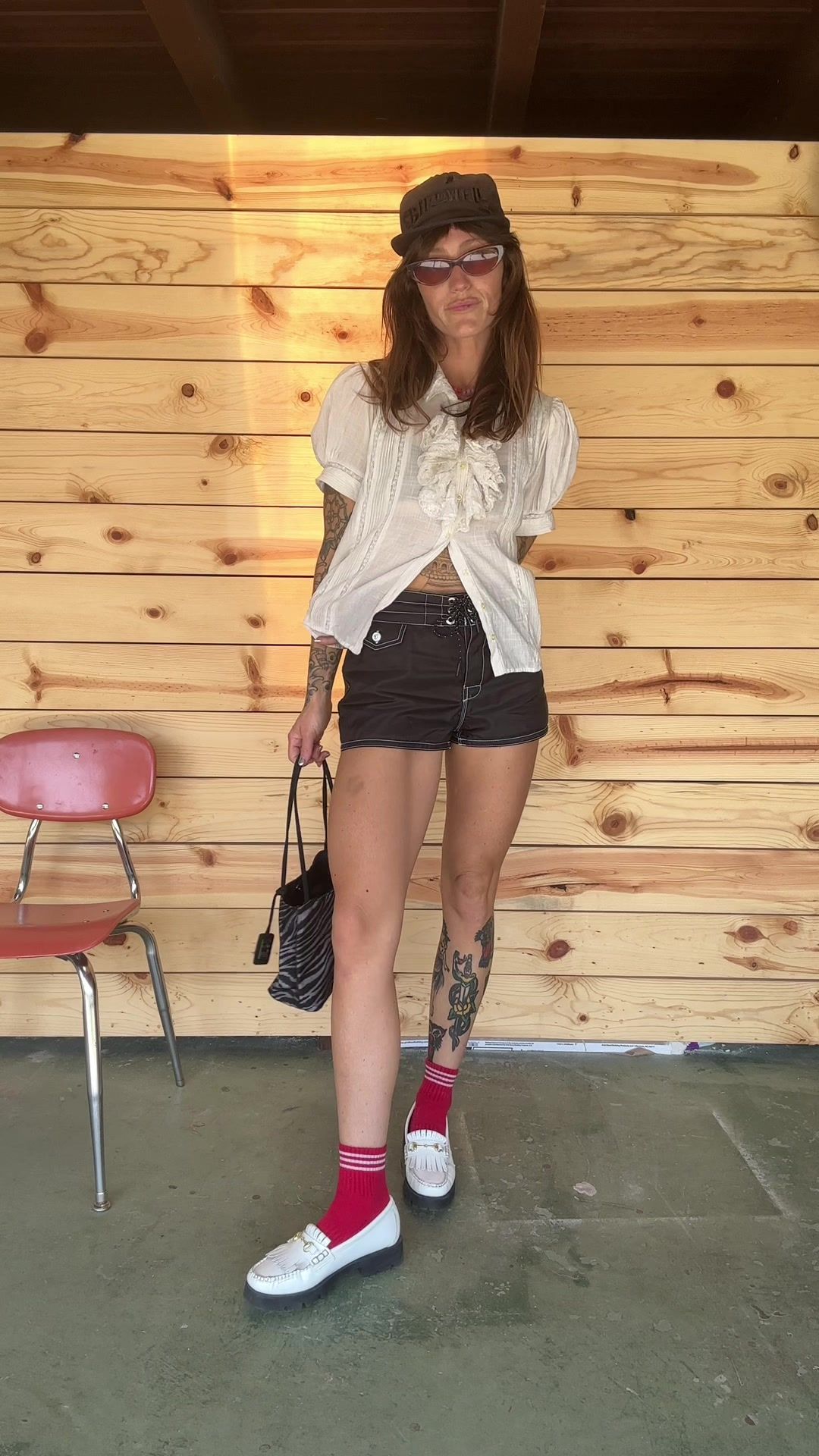 Video post by @laurenbadenhoop on TikTok