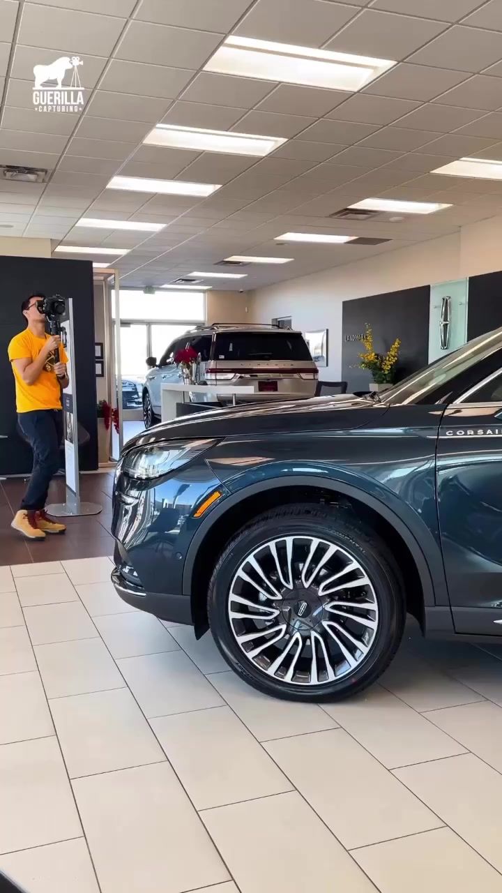 Video post by @guerillacapturing on Facebook