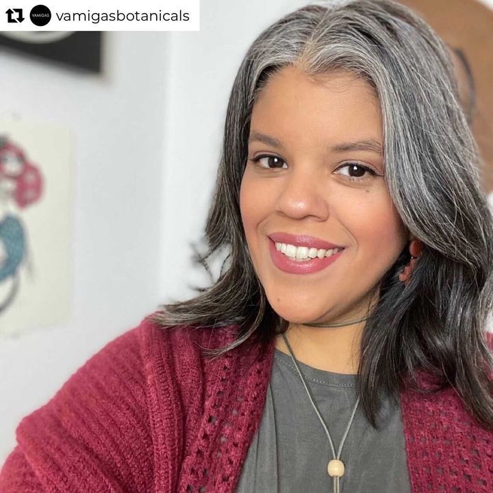 Image post by @letsvamonosnetwork on Facebook