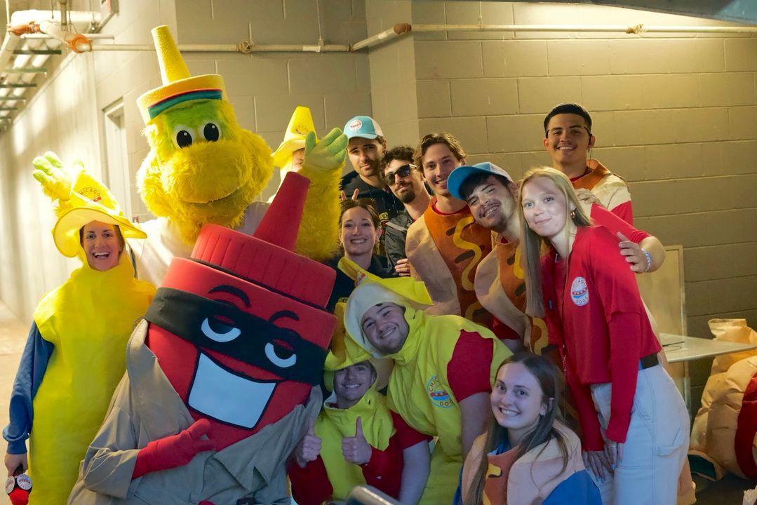 Image post by @TheChicagoDogs on Facebook