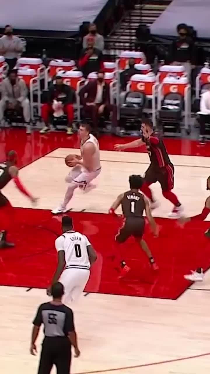 Video post by @nuggets on TikTok