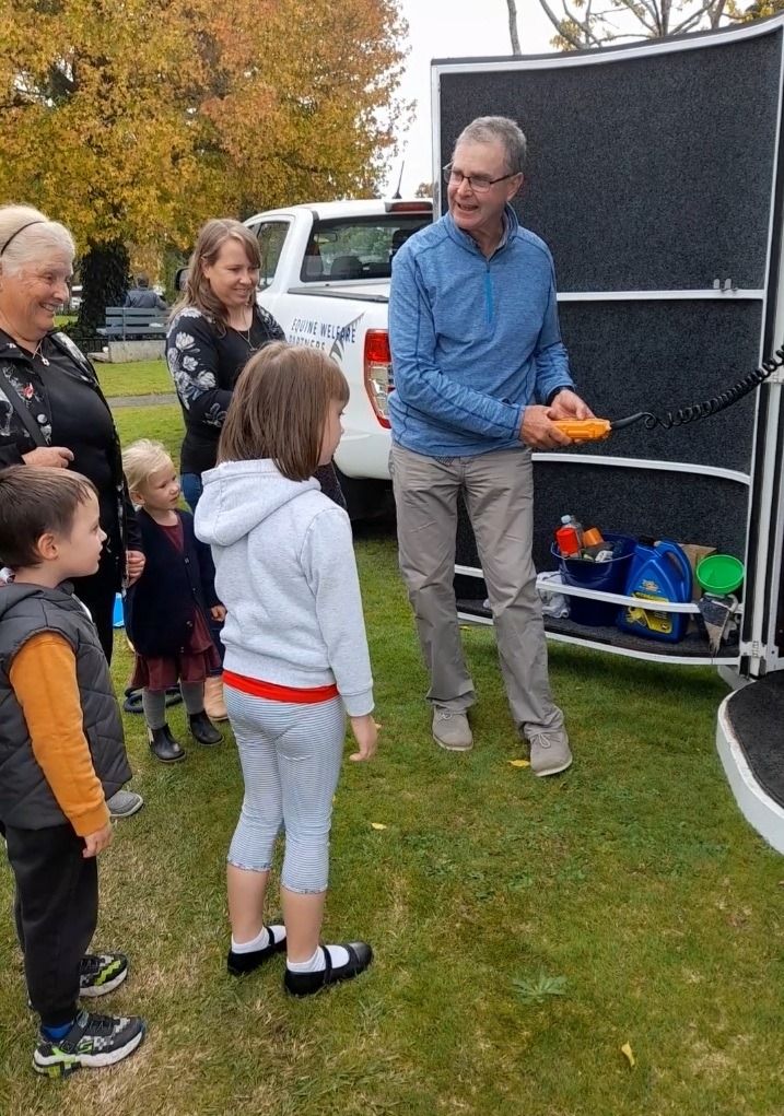 Image post by @NZHorseAmbulanceTrust on Facebook