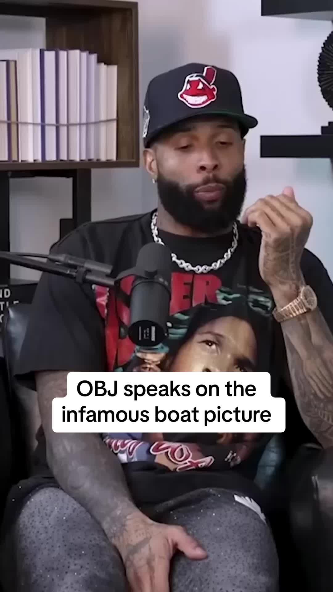 Video post by @nflonfox on TikTok