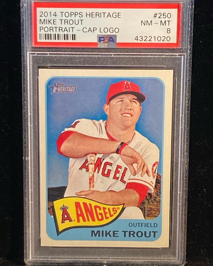 Image post by @estate48sales on Facebook