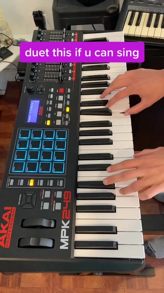 Video post by @givemetheaux on TikTok