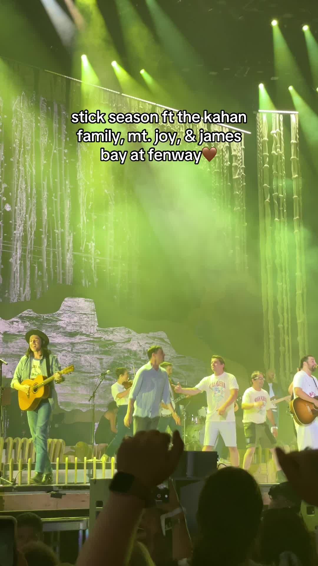 Video post by @badatliv on TikTok