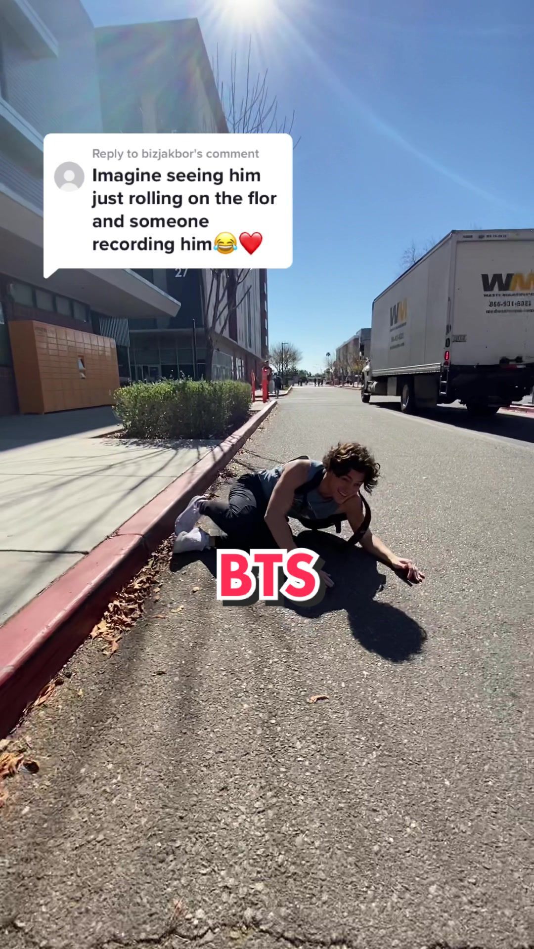 Video post by @nicofelich on TikTok