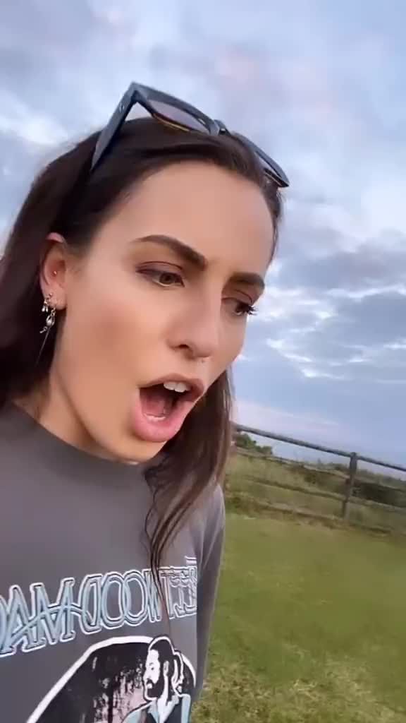 Video post by @femieble on TikTok