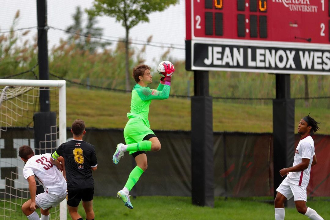 Image post by @photoxjoe on Facebook