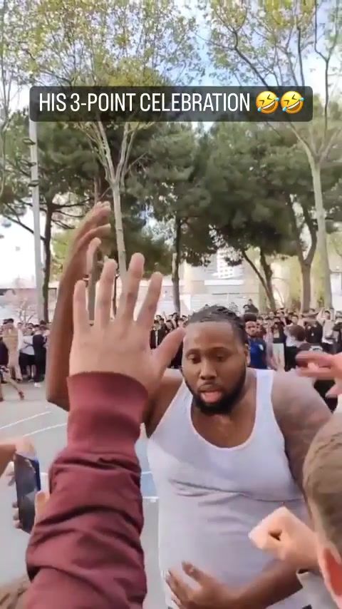 Video post by @playmakerhoops on TikTok