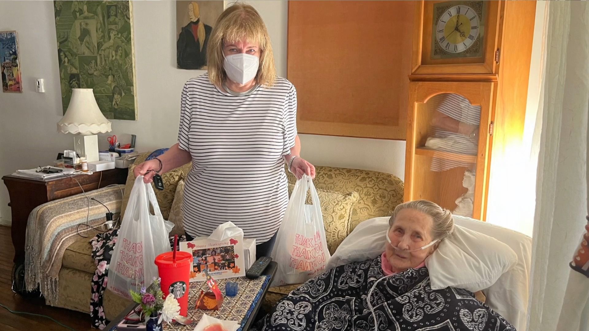 Image post by @mealsonwheelswest on Facebook