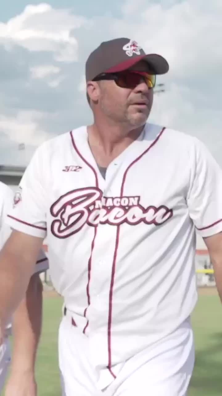 Video post by @gomaconbacon on TikTok