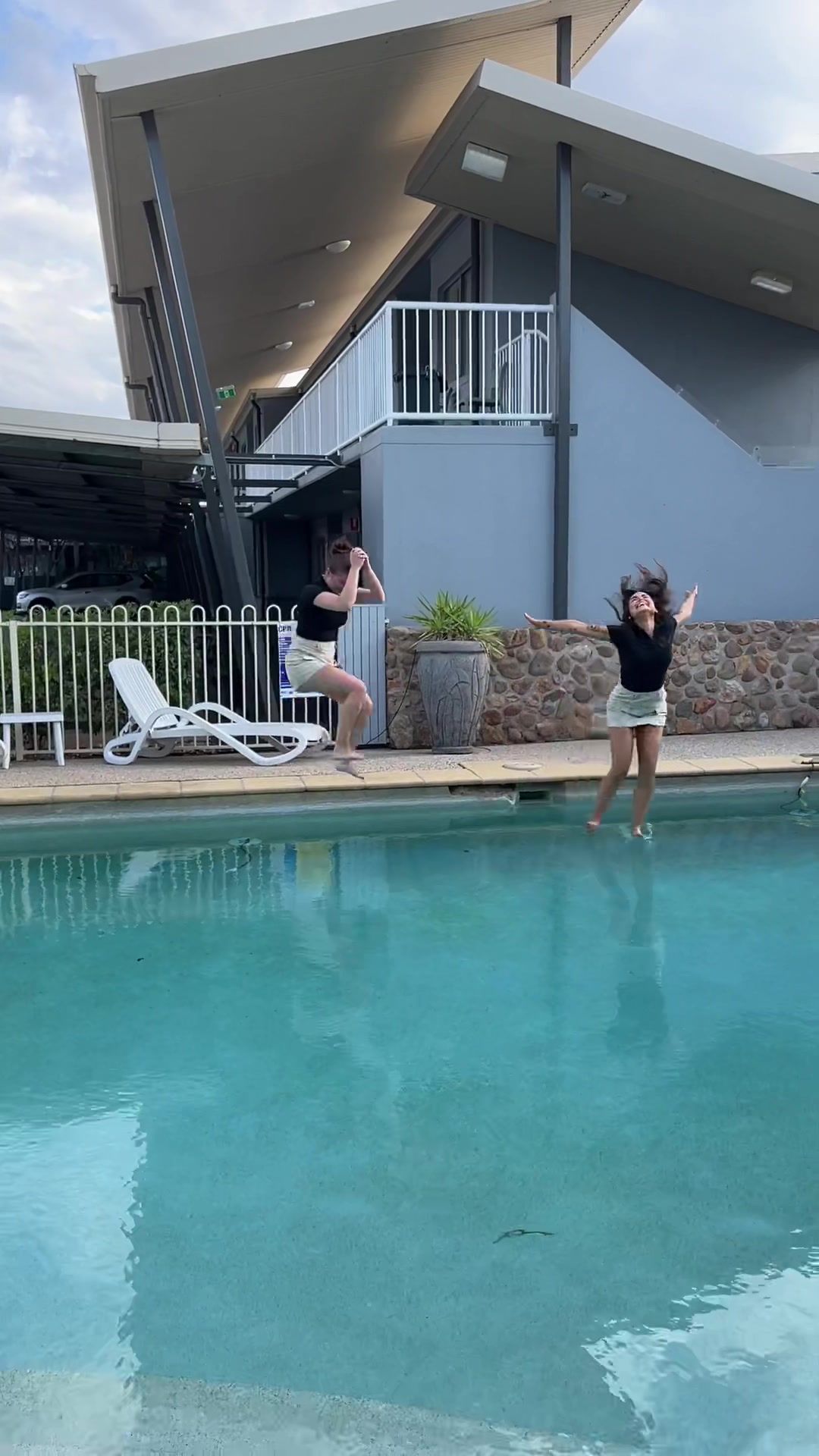 Video post by @themayfairemerald on TikTok