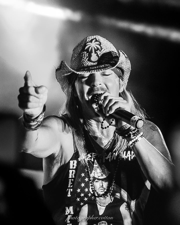 Image post by @cotton.photographer on Facebook