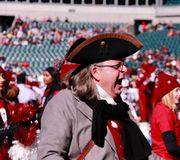 Always a pleasure to have Ben Franklin and Betsy Ross with us on @Temple_FB game day! https://t.co/Iqrq8dDTWH