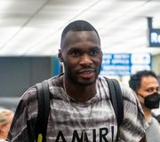 📍 Benteke has landed in the District! 👏