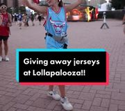 We pulled up to Lolla with some special edition Bulls x @lollapalooza jerseys! 👀 #lollapalooza #nba #chicago