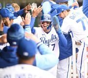 @bwitter15 gets his first hit and RBI to give the @KCRoyals the lead!