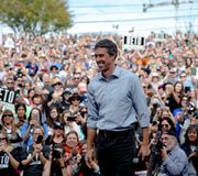 Democratic candidate for U.S. Senate in Texas, @BetoORourke, to about 5,000 supporters at his rally this afternoon in Austin: “Over the next 54 hours I’m asking you to give me every waking moment of your life.” #OnAssignment https://t.co/6ZZq7yPdN9