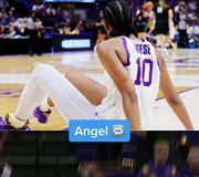 🔁🔁 #marchmadness #wbb #lsu #lsuwbb #angelreese #angelreese10 #replay #basketball #fyp #plays #highlights 