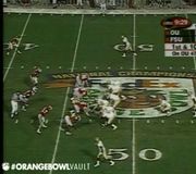 .@OU_Football's stellar defensive performance, including a fumble recovery by @roywilliams31 which led to the only touchdown of the game, helped the Sooners to a national title in the 2001 Orange Bowl.

#ThrowbackThursday 🔙 | #OrangeBowlVault 🍊🏈 https://t.co/4q2DuCIE5K