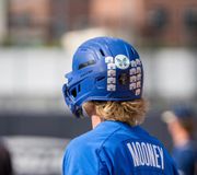 Thinking about the time @alexmooney2 took 98 to the head like it was nothing. 

#BlueCollar #GoDuke