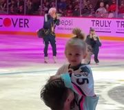 family first 💙 #NHLAllStar #hockey #ErikKarlsson 