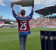 When the cup rolls up to the Fourth of July BBQ 🏆
