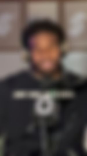 Video post by @2legendarypod on TikTok