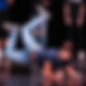 Image post by @ariannagrainey on Instagram