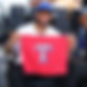 Image post by @MLBLife on Twitter