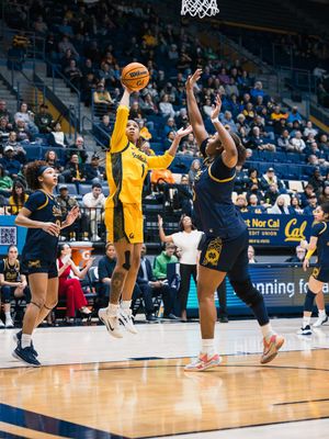 Image post by @calwbball on Instagram