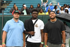 Image post by @greenwavefb on Instagram