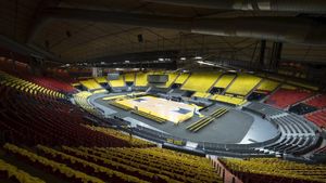 Video post by @swebasketball on Facebook