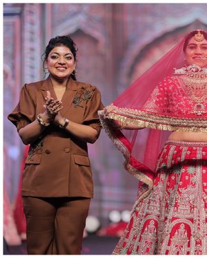 Image post by @ambika_fashion_kolkata on Instagram