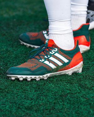 Image post by @adidasfballus on Instagram