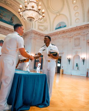 Image post by @navyfb on Instagram