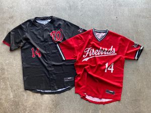 Image post by @headlinessportswear on Instagram