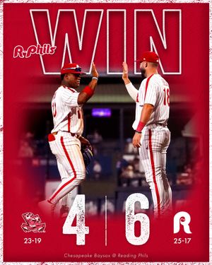 Image post by @fightins on Instagram
