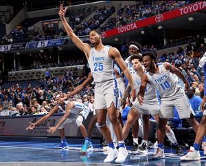 Image post by @iam1cent on Instagram