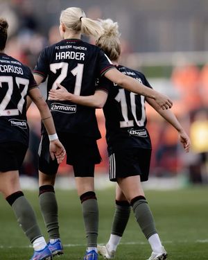 Image post by @fcbfrauen on Instagram