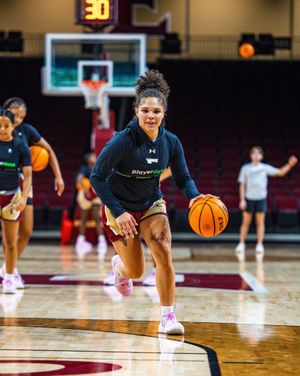 Image post by @elonwbasketball on Instagram