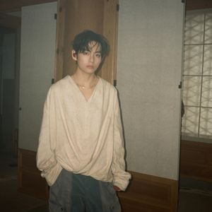 Image post by @voguetaiwan on Instagram